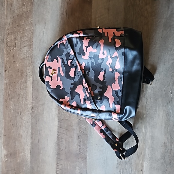 lapalette camo backpack - Picture 1 of 9